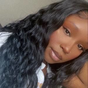 Meet your Posher, Imani